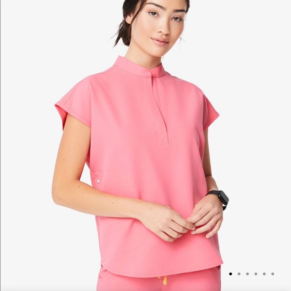 Neon Pink Figs Rafeala Scrub Top (XXS) - NWT